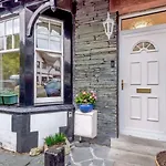 3 Bed In Oc-89526 *