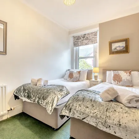3 Bed In 89526 *