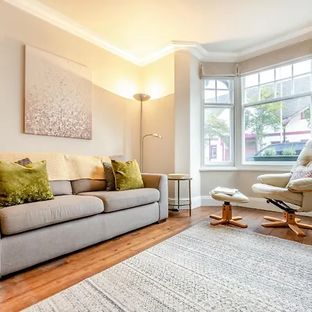 3 Bed In 89526 펜션 *